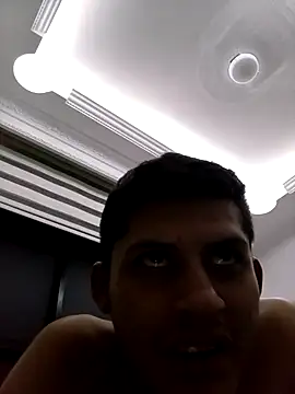 jov and thomas online show from December 3, 4:42 am