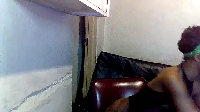 Snapshot of Nikistickyxx25 chatting on November 25, 4:45 am Nikistickyxx25 online show from November 25, 4:45 am