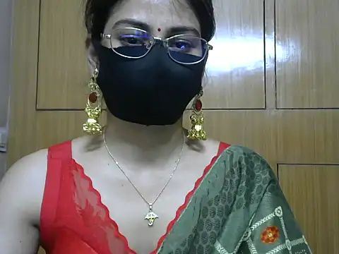 Snapshot of Fairy_Pie chatting on May 29, 5:22 pm Fairy Pie online show from May 29, 5:22 pm