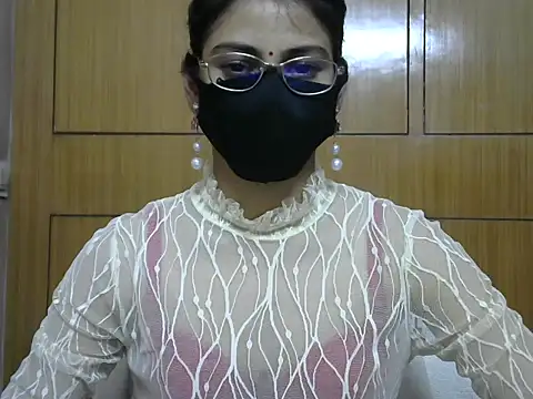 Snapshot of Fairy_Pie chatting on June 11, 7:23 pm Fairy Pie online show from June 11, 7:23 pm