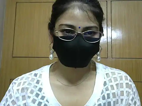 Snapshot of Fairy_Pie chatting on July 1, 7:13 pm Fairy Pie online show from July 1, 7:13 pm