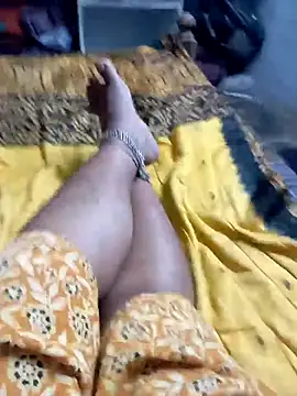 Snapshot of Rathi_telugu_couple chatting on May 12, 6:38 pm Rathi telugu couple online show from May 12, 6:38 pm
