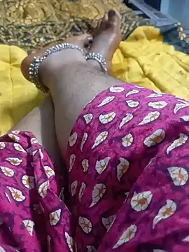 Snapshot of Rathi_telugu_couple chatting on June 5, 2:51 am Rathi telugu couple online show from June 5, 2:51 am