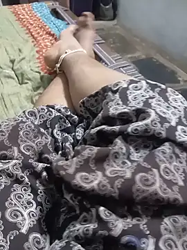 Snapshot of Rathi_telugu_couple chatting on June 13, 4:38 pm Rathi telugu couple online show from June 13, 4:38 pm