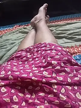 Snapshot of Rathi_telugu_couple chatting on July 14, 2:05 am Rathi telugu couple online show from July 14, 2:05 am