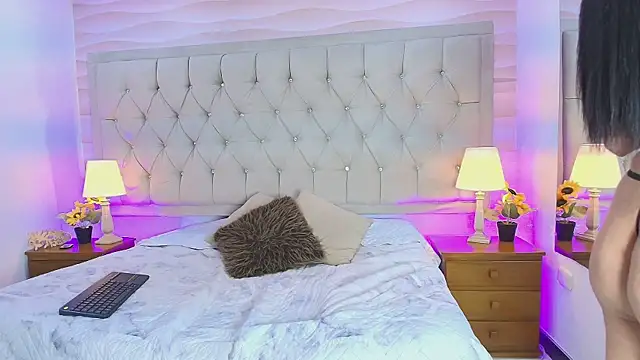 Liathompson FG online show from December 16, 12:43 pm