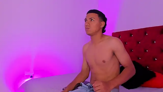 King Ares1 online show from November 15, 1:18 pm