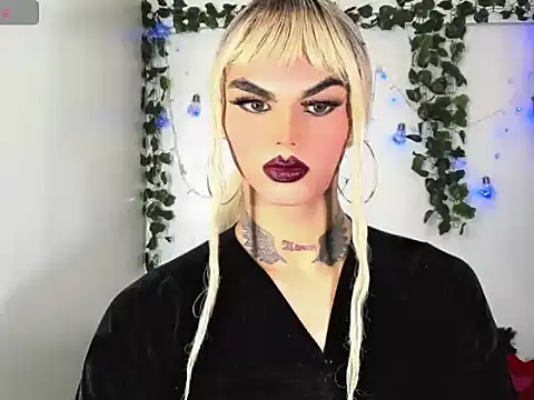 Sofia-hot  online show from November 18, 7:40 pm