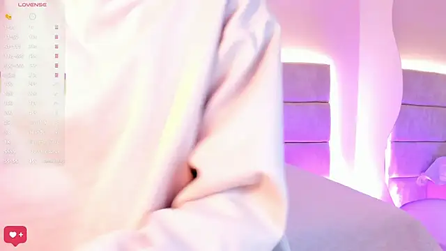 nia20  online show from February 20, 12:16 pm