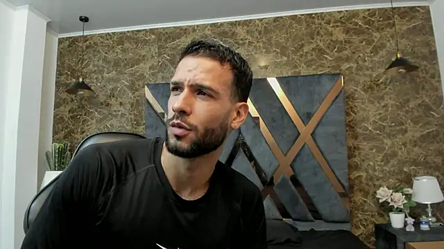 Jacob Benelli online show from February 25, 11:25 pm