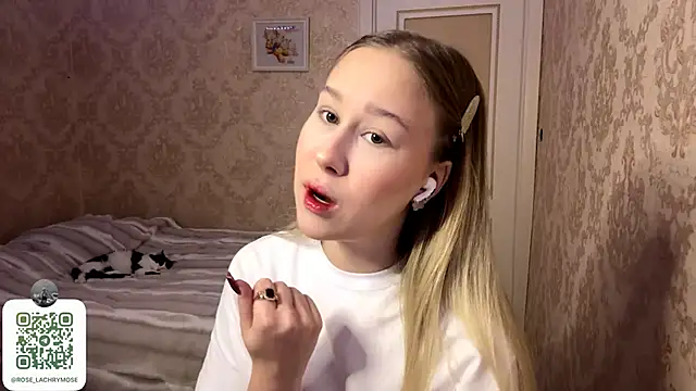 Rose Lachrymose online show from November 28, 3:36 pm