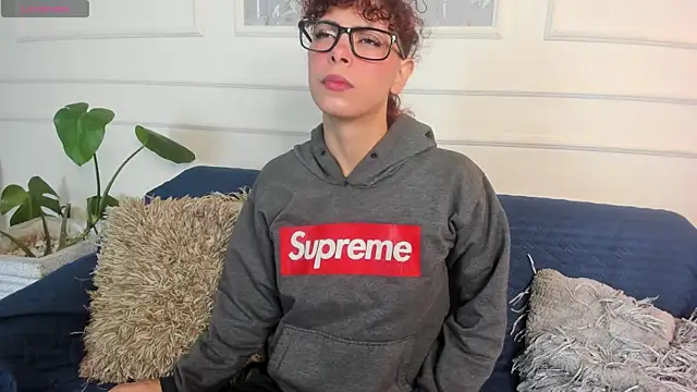 AliceMadnes online show from March 11, 12:55 pm