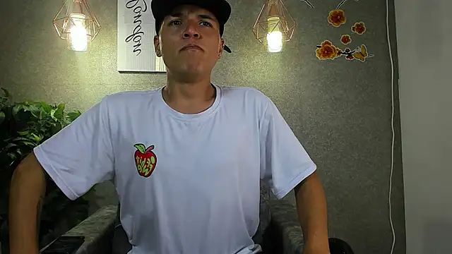 damian vega13 online show from November 14, 7:12 pm