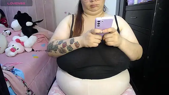 kattybbwbigboobs  online show from March 16, 9:19 pm