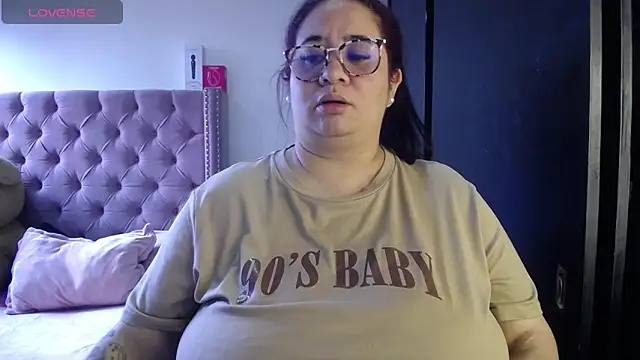 kattybbwbigboobs  online show from June 5, 6:02 pm