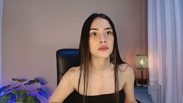 MissEmma   online show from December 4, 10:02 am