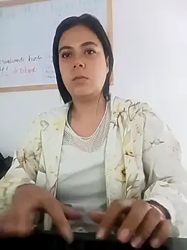 Snapshot of LorieFerrer chatting on February 17, 2:59 pm LorieFerrer online show from February 17, 2:59 pm