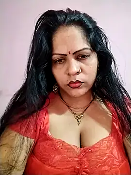 lovely  queen online show from November 9, 9:07 am