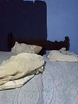 CUTE V LOVE online show from December 3, 9:51 am