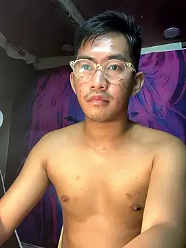 Snapshot of denzkylexx chatting on January 8, 5:43 am denzkylexx online show from January 8, 5:43 am