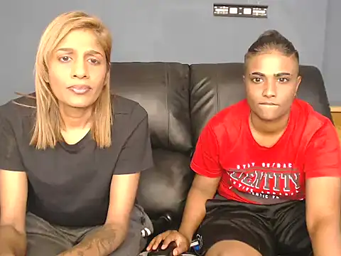 power couple1 online show from November 14, 8:24 am