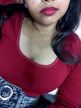 Sexy Divya   online show from March 6, 7:27 am