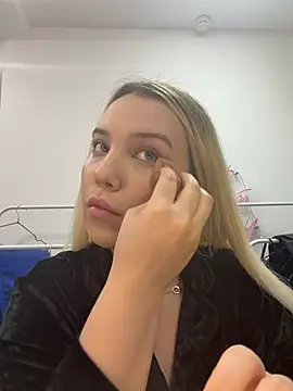 KilianaNoir online show from February 10, 7:56 am