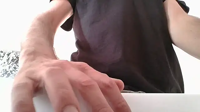 CuteDaddy92 online show from December 2, 8:52 am