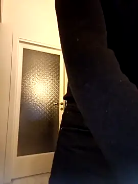 CuteDaddy92 online show from January 7, 10:45 pm