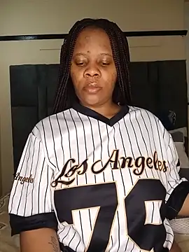 Emmylove-xr25 online show from June 27, 2:27 am
