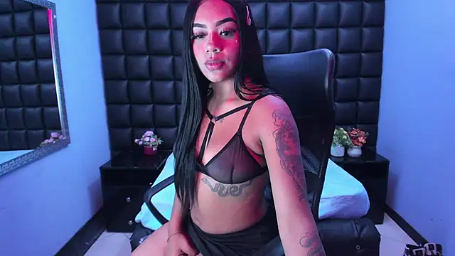 Snapshot of MarianaGibson chatting on April 16, 1:45 pm MarianaGibson online show from April 16, 1:45 pm