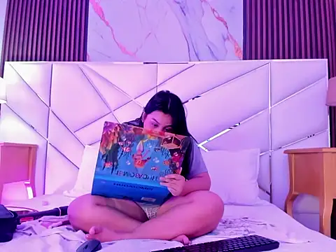 Sweet Yuna online show from December 3, 1:46 am