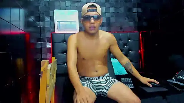 antonycres online show from November 17, 12:33 pm