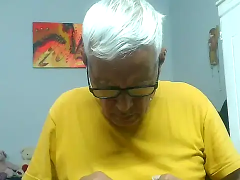 dirtysluttyfist online show from November 30, 5:28 pm