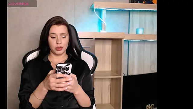 Diana-mey online show from December 3, 10:41 pm