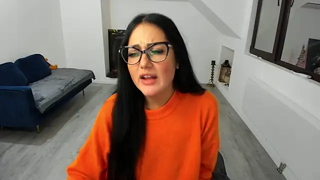 AnyaEvy online show from December 22, 5:59 am