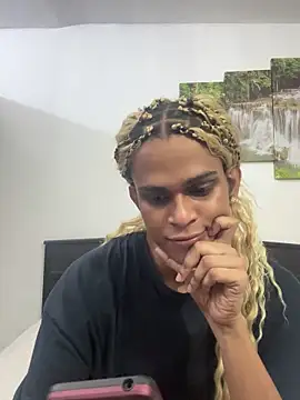 Tara-barbie online show from November 9, 5:55 pm