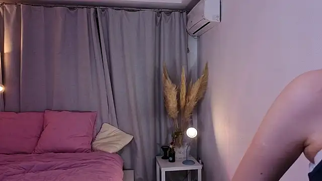 mybayby online show from February 12, 4:13 pm