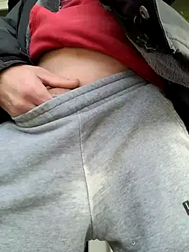 Snapshot of Olifesse chatting on March 1, 9:55 am Olifesse online show from March 1, 9:55 am