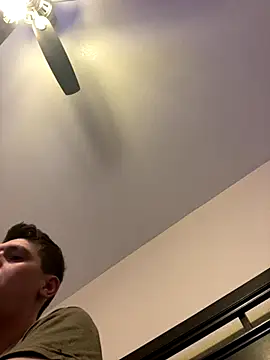 Snapshot of dakota1998x chatting on November 15, 7:32 pm dakota1998x online show from November 15, 7:32 pm