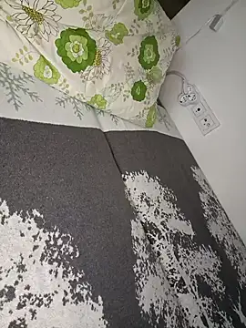 She Sars online show from November 22, 5:50 am