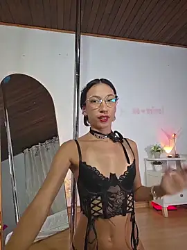 selene starkk online show from May 1, 1:43 am