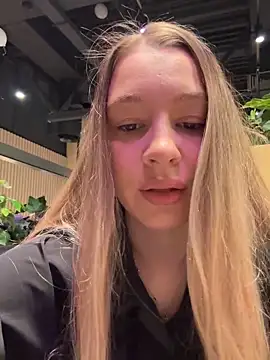 SashaCatt online show from November 21, 7:18 am