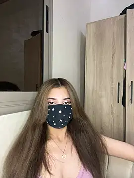 Faton x online show from June 16, 9:17 pm