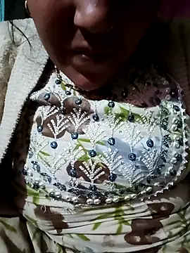 Rajni hot83 online show from December 5, 2:36 pm