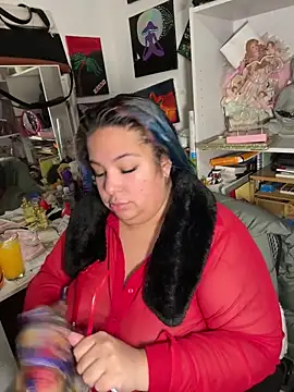 Snapshot of BiigMAMA_2025 chatting on December 16, 12:26 am BiigMAMA 2025 online show from December 16, 12:26 am