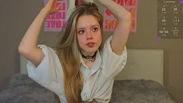 TiffinyMergist online show from January 6, 6:44 pm