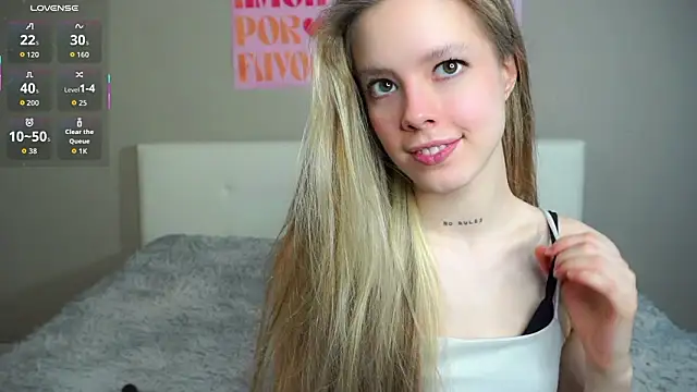 TiffinyMergist online show from March 13, 8:21 am