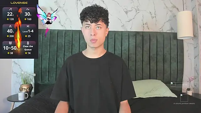 Noah dupont  online show from November 15, 11:51 am