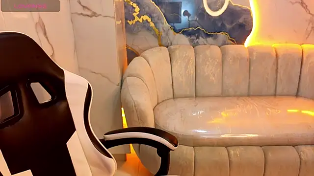 Vany Lu Tx online show from November 22, 1:10 pm